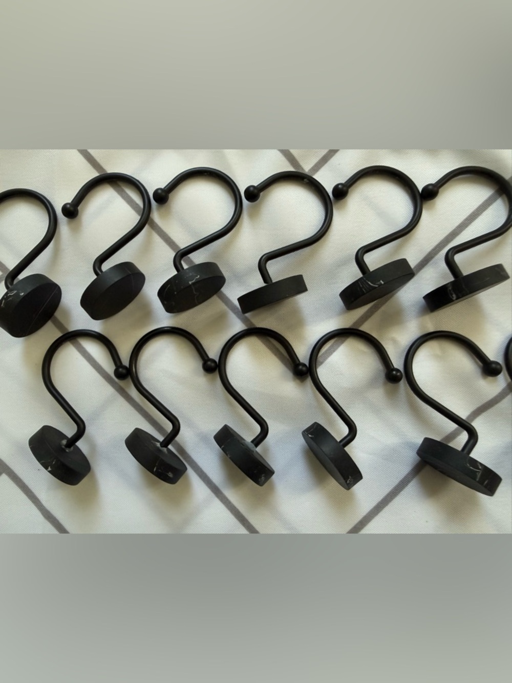 Shower Curtain Hooks- Black Marble Look- Set of 12